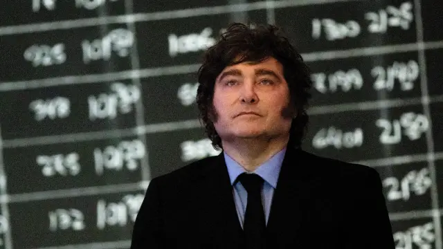 Governo de Javier Milei escolhe consórcio para privatizar estatal de água AySA